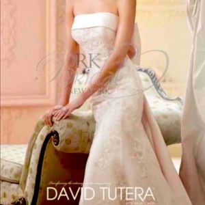 Brand new with tags David Tutera wedding dress! Original price 2k!